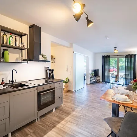 Select-home 2 - Netflix - Kaffee&tee - Parkplatz - Viele Extras アパート Bruck in der Oberpfalz
