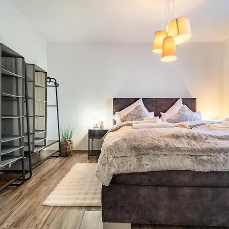 Select-home 2 - Netflix - Kaffee&tee - Parkplatz - Viele Extras * Bruck in der Oberpfalz